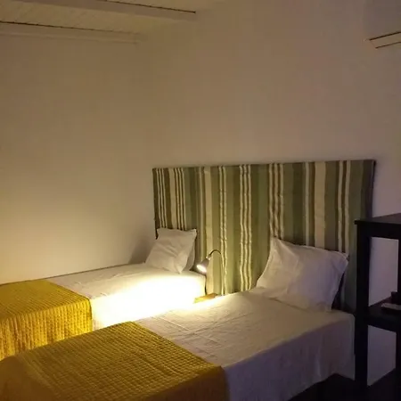 Pensjonat Casas Do Ardila Santo Amador Zewnętrze zdjęcie