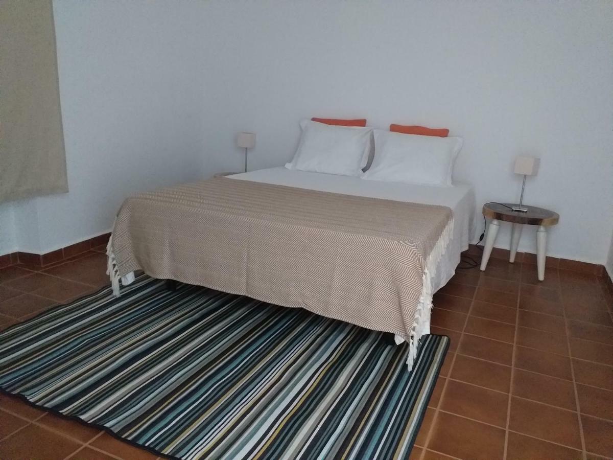 Casas Do Ardila * Santo Amador